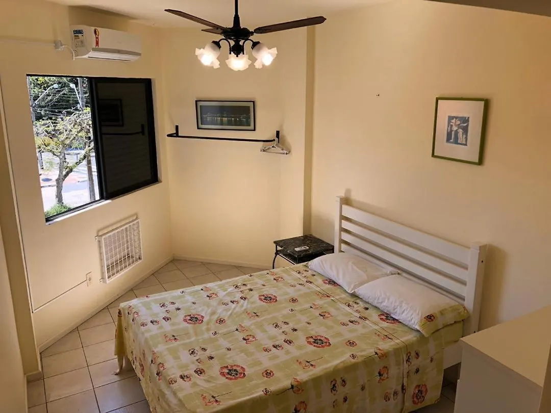 Apartamento A 100 Metros Da Praia Em Canasvieiras Florianopolis 0*,